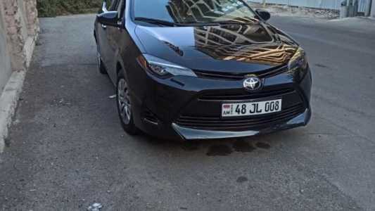 Toyota Corolla, Бензин, 2017