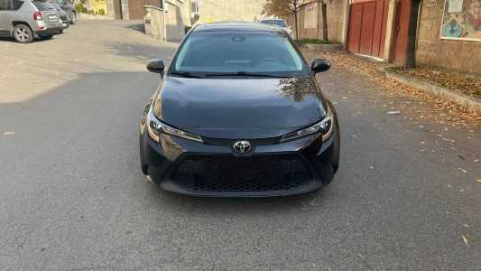 Toyota Corolla, Бензин, 2019