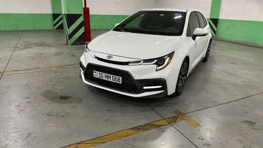 Toyota Corolla, Бензин, 2019