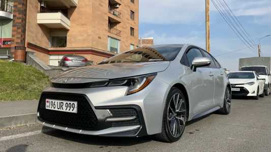 Toyota Corolla, Бензин, 2019