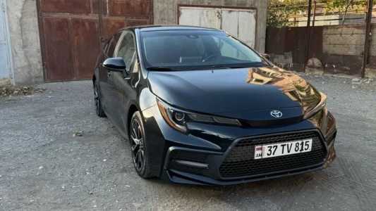 Toyota Corolla, Бензин, 2019