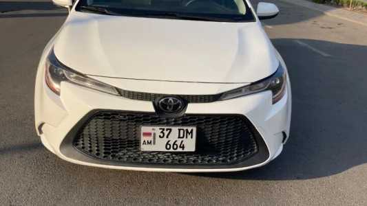 Toyota Corolla, Бензин, 2019