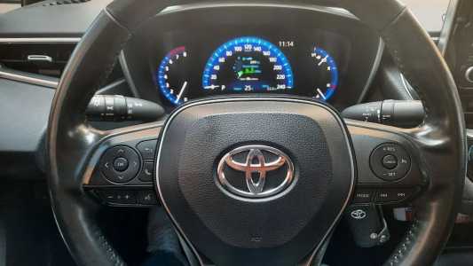 Toyota Corolla, Бензин, 2020