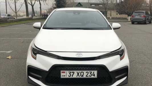 Toyota Corolla, Бензин, 2021