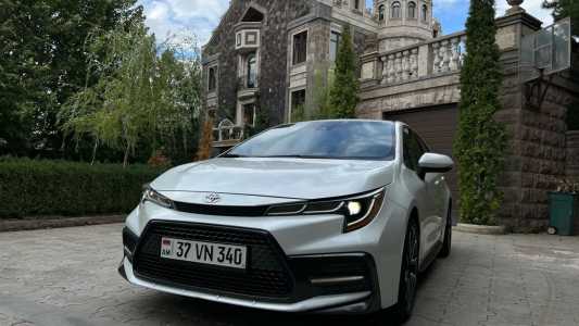 Toyota Corolla, Бензин, 2022