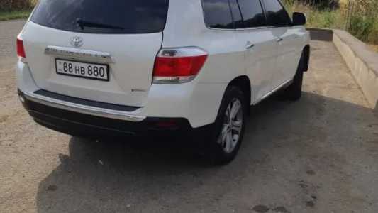 Toyota Highlander, Бензин, 2012