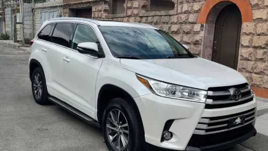 Toyota Highlander, Бензин, 2016