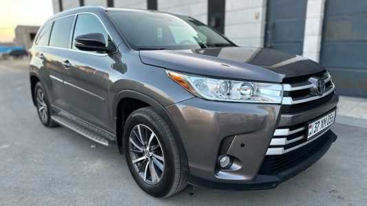 Toyota Highlander, Бензин, 2017