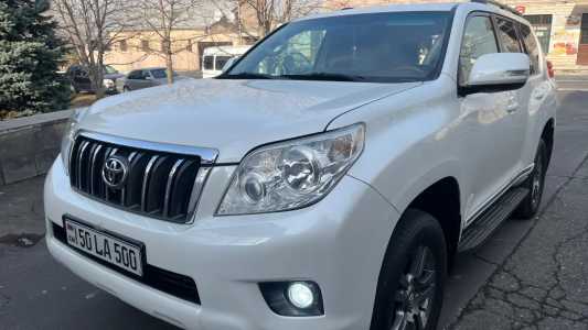 Toyota Land Cruiser Prado, Бензин, 2010