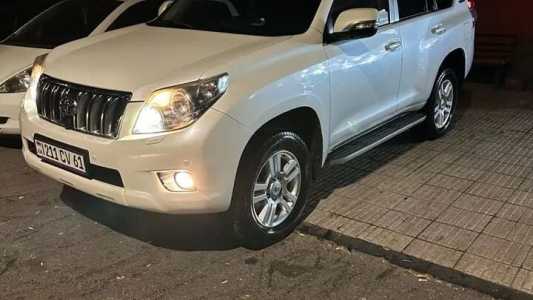 Toyota Land Cruiser Prado, Бензин, 2011