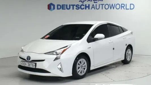 Toyota Prius 4th Generation, 2018