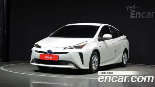 Toyota Prius 4th Generation, 2019