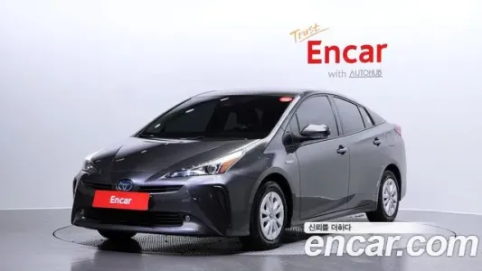 Toyota Prius 4th Generation, 2020