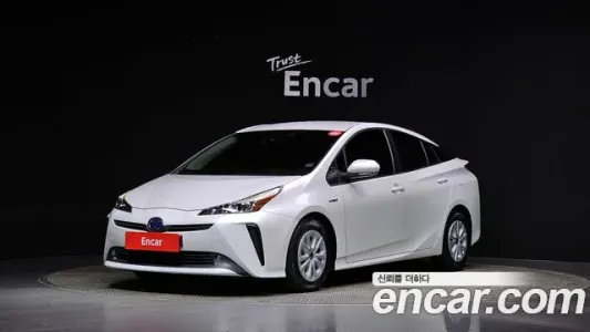 Toyota Prius 4th Generation, 2021