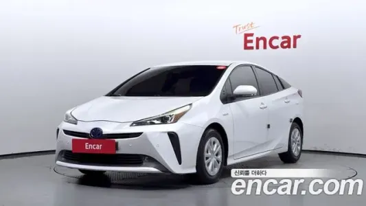 Toyota Prius 4th Generation, 2021