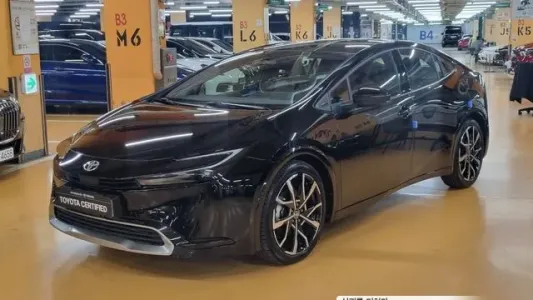 Toyota Prius 5th Generation, 2023