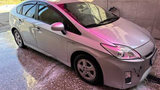 Toyota Prius, Гибрид, 2010