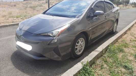 Toyota Prius, Гибрид, 2017