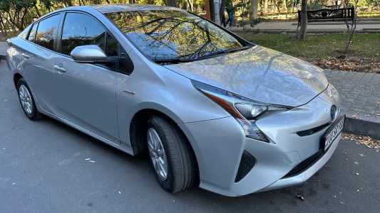 Toyota Prius, Гибрид, 2017