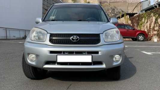 Toyota RAV4, Бензин, 2005