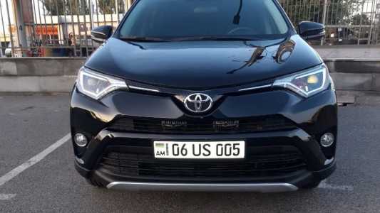 Toyota RAV4, Бензин, 2016