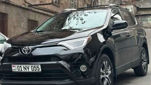 Toyota RAV4, Бензин, 2016