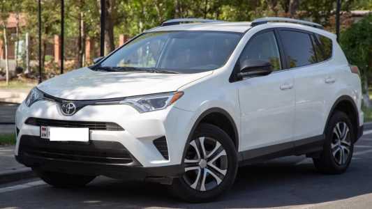 Toyota RAV4, Бензин, 2017