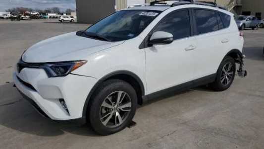 Toyota RAV4, Бензин, 2018