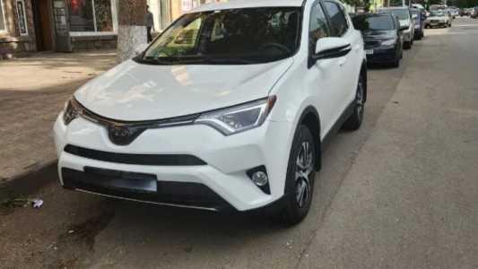 Toyota RAV4, Бензин, 2018