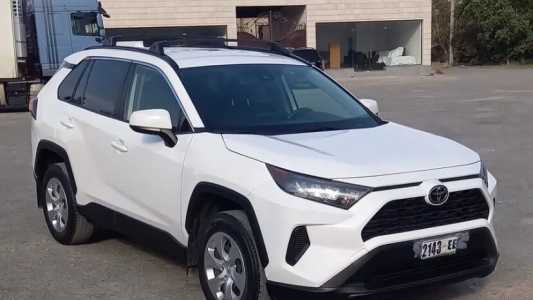 Toyota RAV4, Бензин, 2019