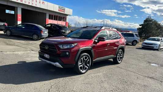 Toyota RAV4, Бензин, 2019