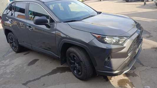 Toyota RAV4, Бензин, 2019