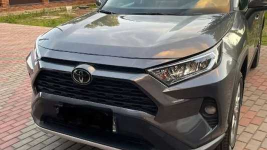 Toyota RAV4, Бензин, 2019