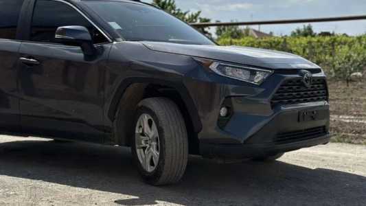 Toyota RAV4, Бензин, 2020