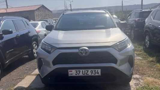 Toyota RAV4, Бензин, 2020