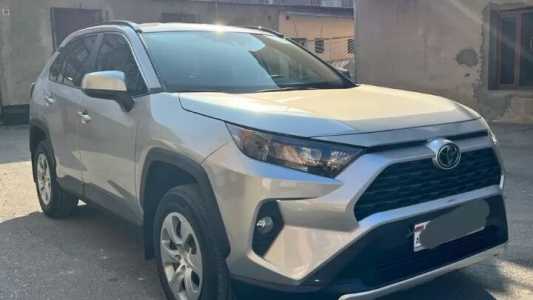 Toyota RAV4, Бензин, 2021