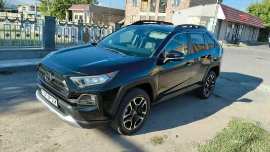 Toyota RAV4, Бензин, 2021