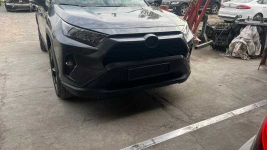 Toyota RAV4, Бензин, 2022