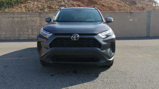 Toyota RAV4, Бензин, 2022