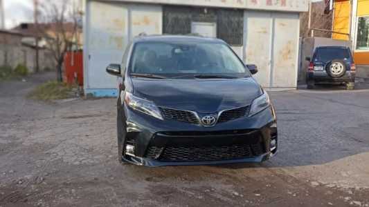 Toyota Sienna, Бензин, 2020