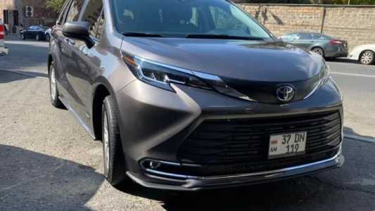 Toyota Sienna, Гибрид, 2021