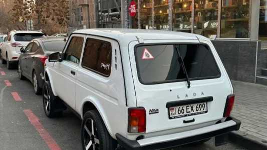 VAZ (Lada) 2121 Niva, Бензин, 2015