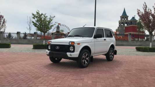 VAZ (Lada) Niva, Бензин, 2023