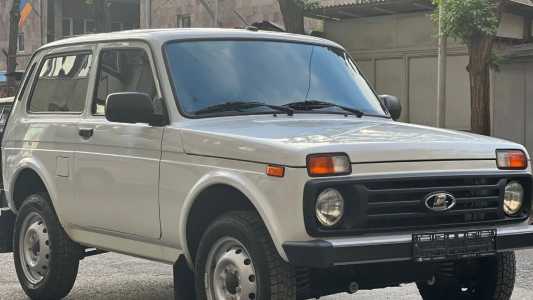 VAZ (Lada) Niva Legend, Бензин, 2022