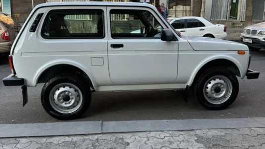 VAZ (Lada) Niva Legend, Бензин, 2023