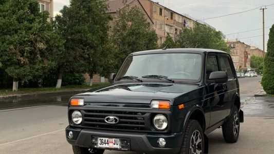 VAZ (Lada) Niva Legend, Бензин, 2023