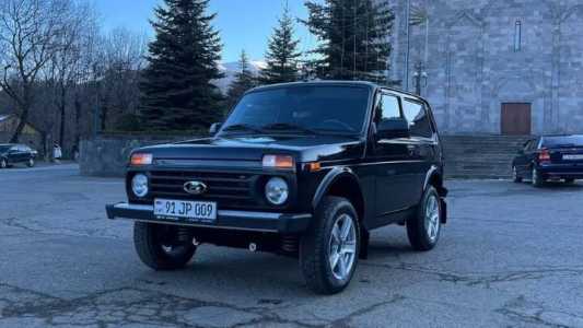 VAZ (Lada) Niva Legend, Бензин, 2023