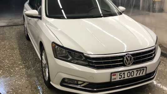 Volkswagen Passat, Бензин, 2016