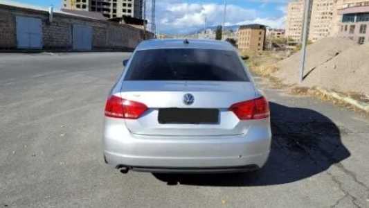 Volkswagen Passat (North America), Бензин, 2013