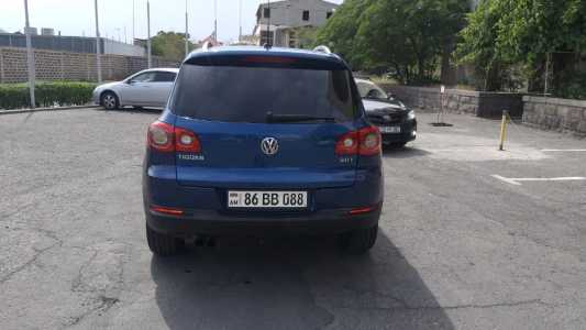 Volkswagen Tiguan, Бензин, 2008